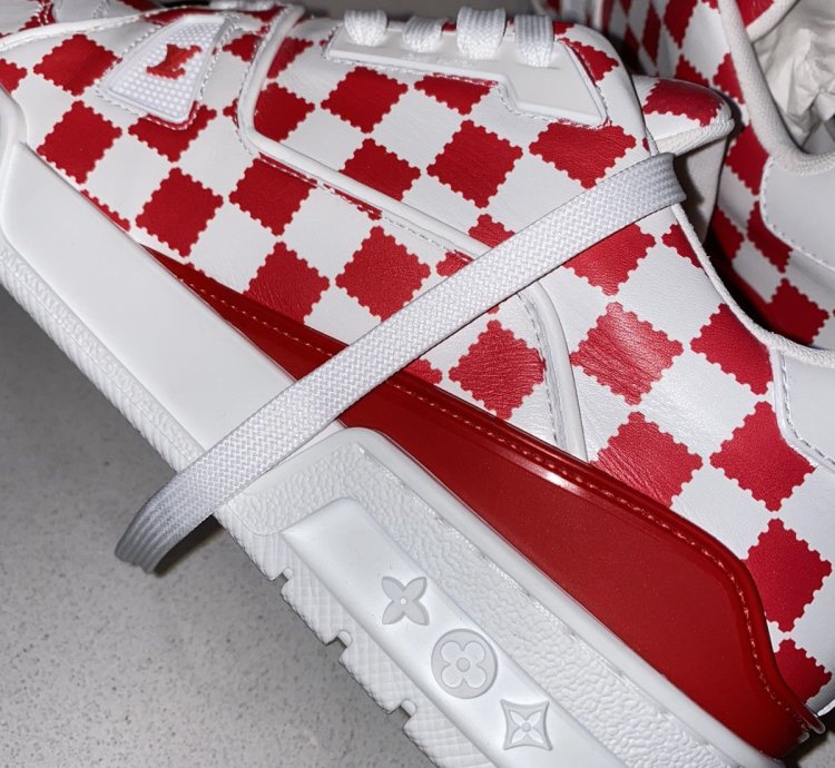 Lv Nigo Trainers Lv8