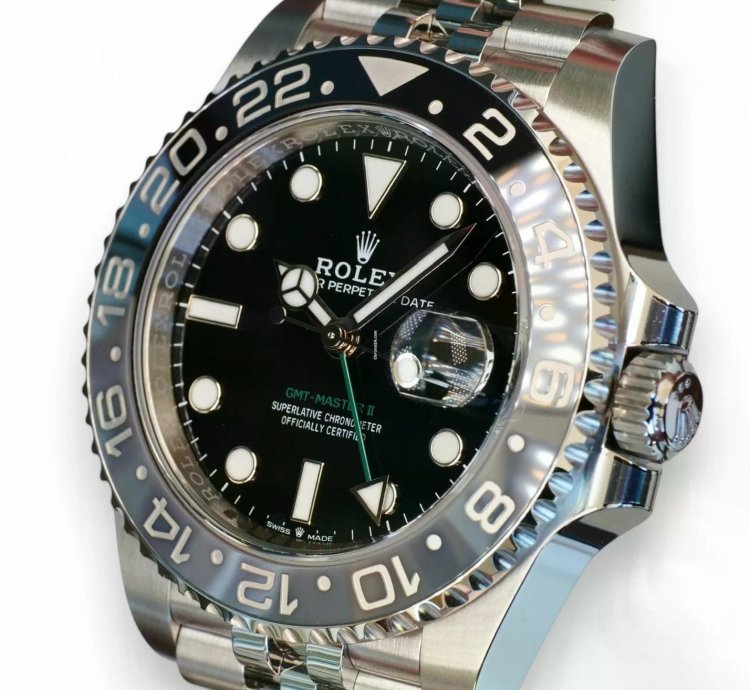 Rolex Gmt-master Ii Bruce Wayne 126710grnr Grey Bezel
