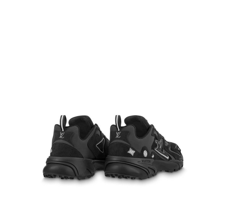 Lv Runner Tatic Sneaker