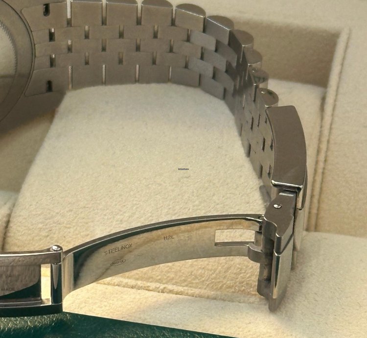 Rolex Gmt-master Ii Bruce Wayne 126710grnr Jubilee 2025