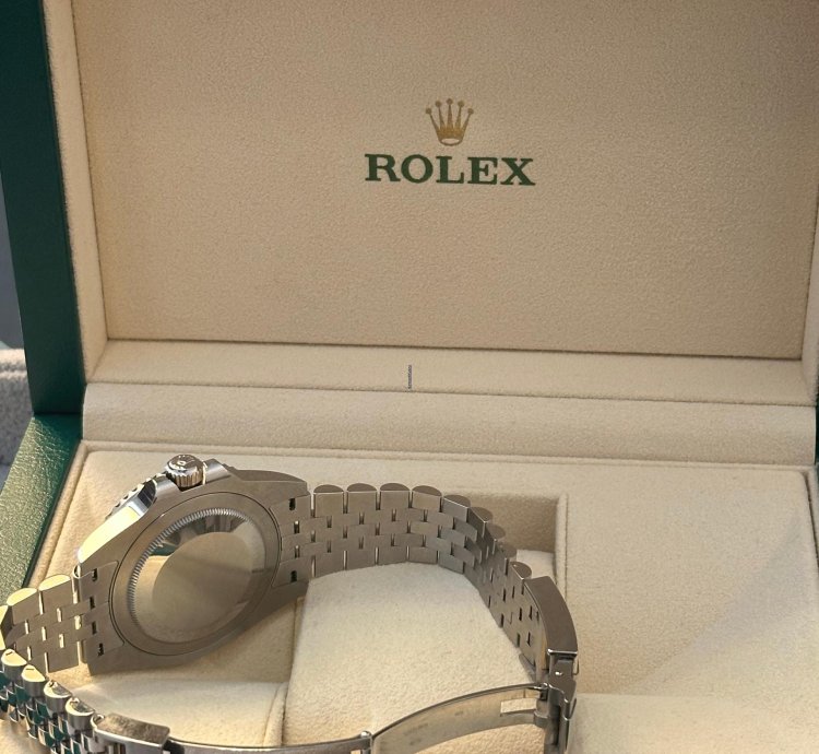 Rolex Gmt-master Ii Bruce Wayne 126710grnr Jubilee 2025