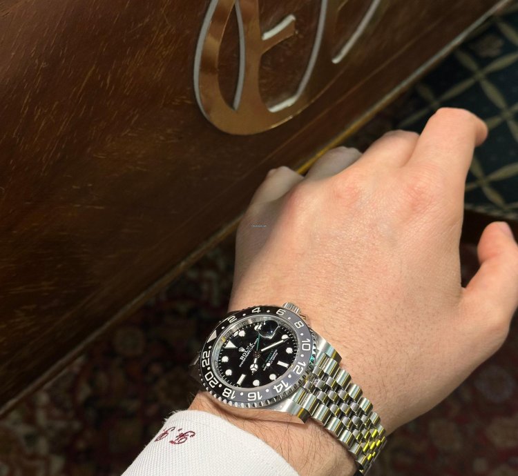 Rolex Gmt-master Ii Bruce Wayne 126710grnr Jubilee Grey Black