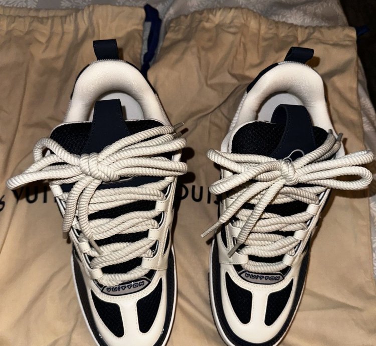 Lv Skate Sneaker fits Like Size 10