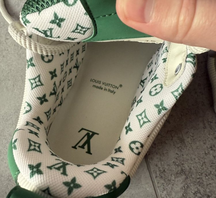Lv Skate Sneakers Size 7 5 41 5 42 Louis Vuitton 1854