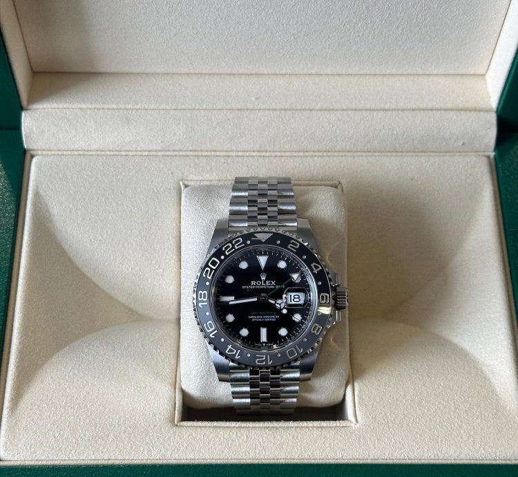 Rolex Gmt-master Ii Bruce Wayne Jubilee 2024 126710grnr