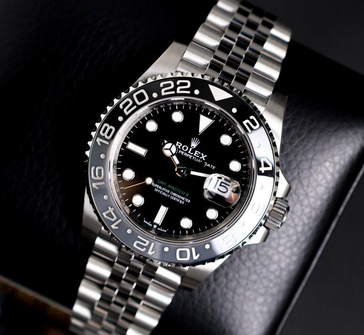 Rolex Gmt-master Ii Bruce Wayne Jubilee Full Set Fully Stickered