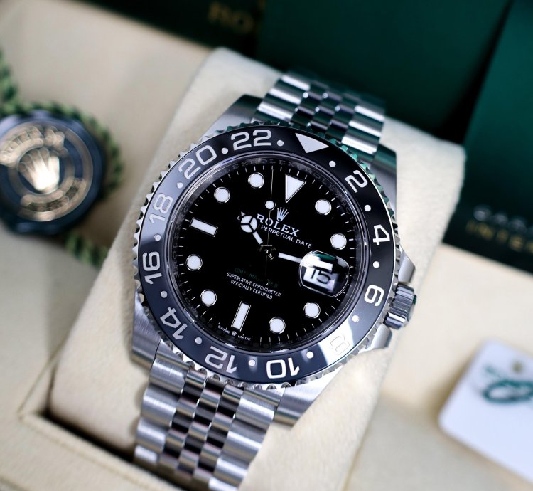 Rolex Gmt-master Ii Bruce Wayne Jubilee Full Set Fully Stickered