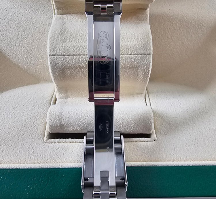 Rolex Gmt-master Ii Full Set 08 22 Neuwertig Und Ungetragen