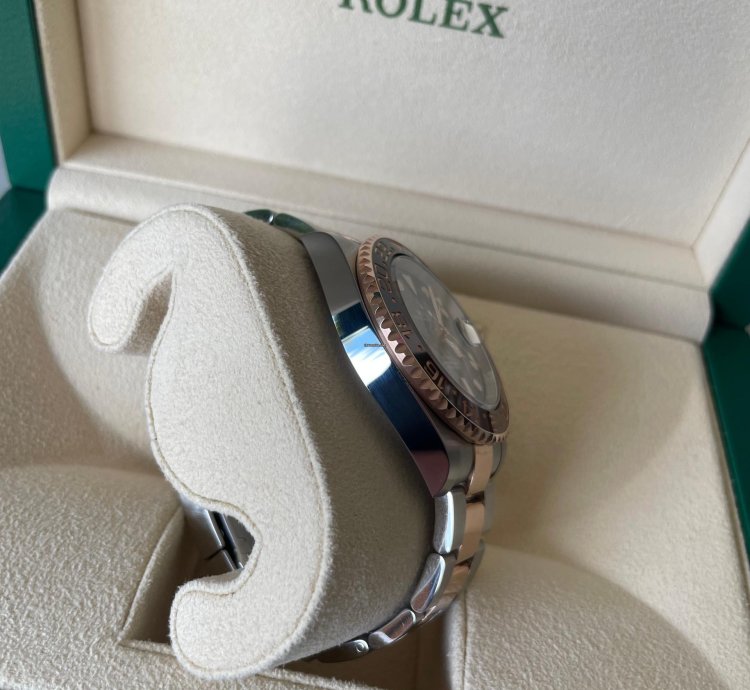 Rolex Gmt-master Ii Full Set Box And Papers Unworn