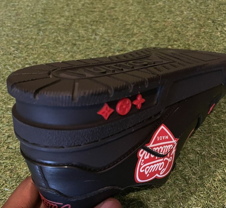 Lv Trainer Ft Nigo Black Red Hearts