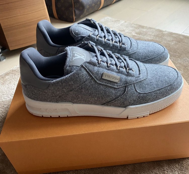 Lv Trainer Gris Wooly Fabric - Fw 19 Men Show