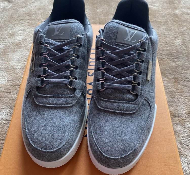Lv Trainer Gris Wooly Fabric - Fw 19 Men Show