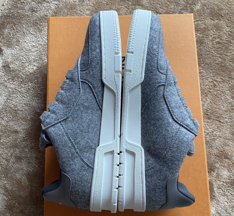 Lv Trainer Gris Wooly Fabric - Fw 19 Men Show