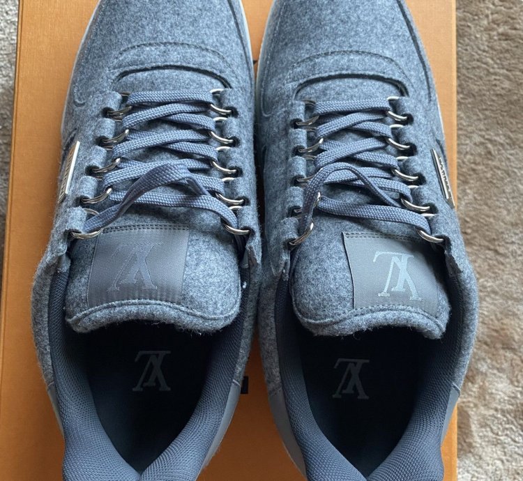 Lv Trainer Gris Wooly Fabric - Fw 19 Men Show