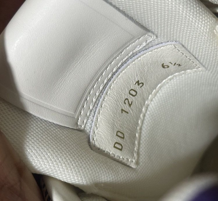 Lv Trainer Leather Sneakers Monogram Purple