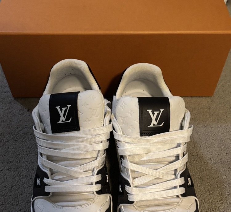 Lv Trainer Low Blackwhite 54