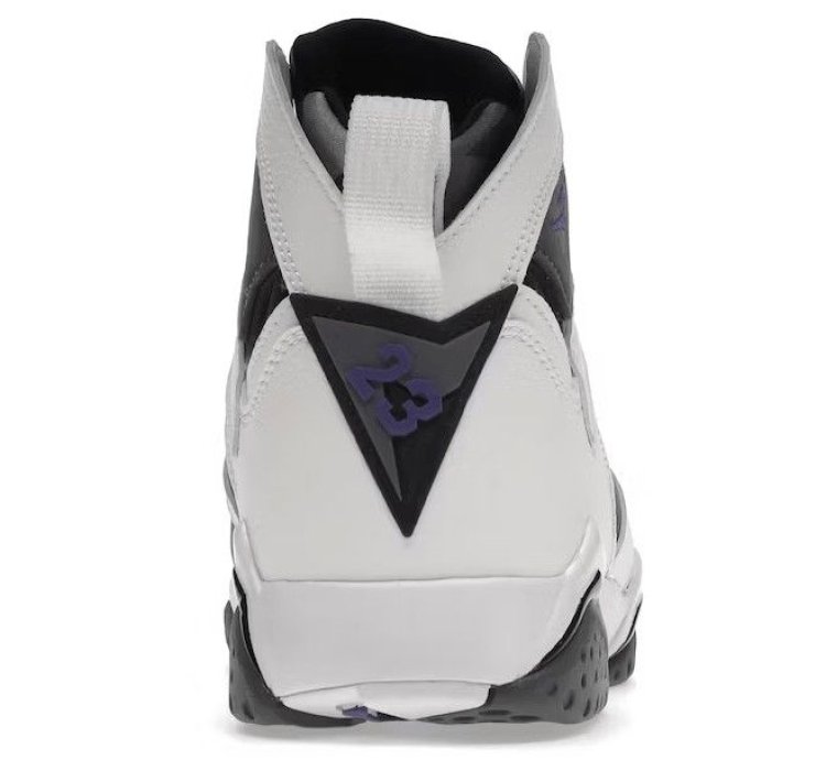 7 Retro Flint 2021