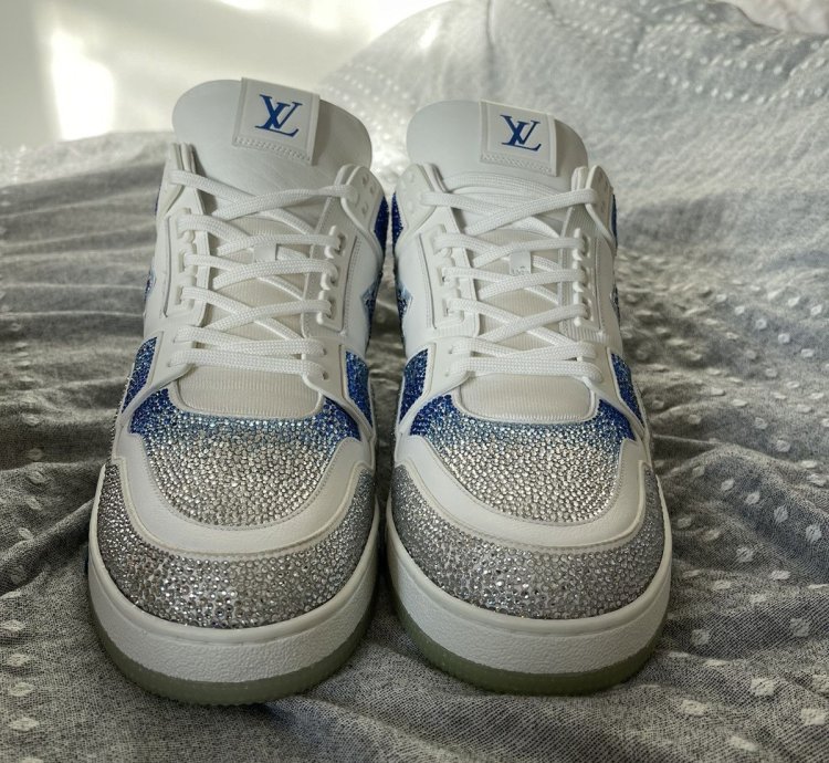 Lv Trainer Sneaker Azur Crystal