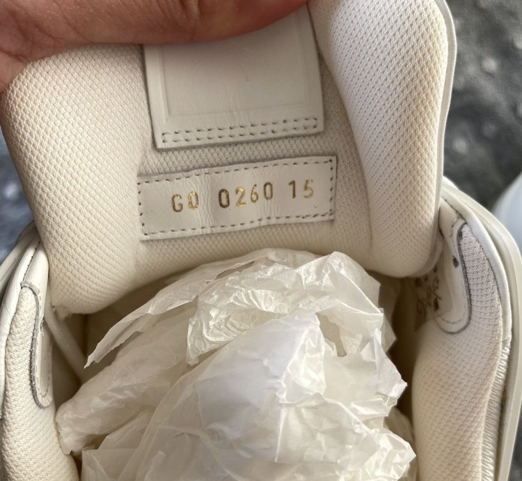 Lv Trainer Sneaker Azur Crystal
