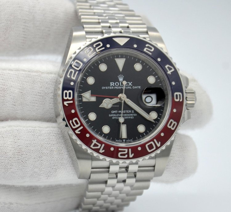 Rolex Gmt-master Ii Jubile Bracelet Pepsi 126710blro