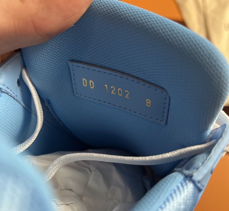 Lv Trainer Virgil University Blue