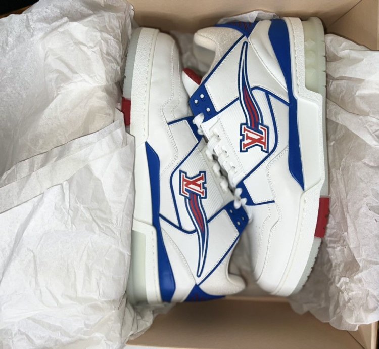 Mens Louis Vuitton Sneaker