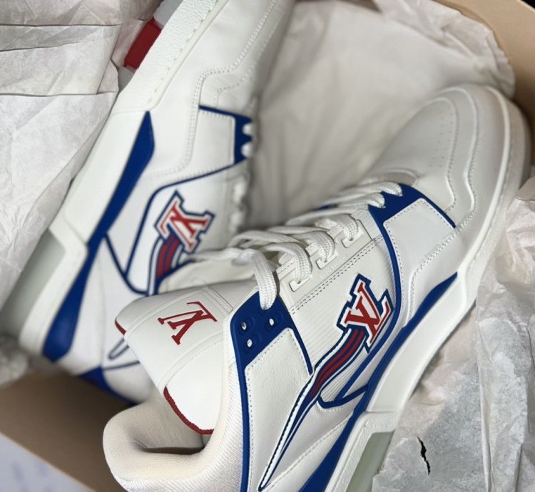 Mens Louis Vuitton Sneaker