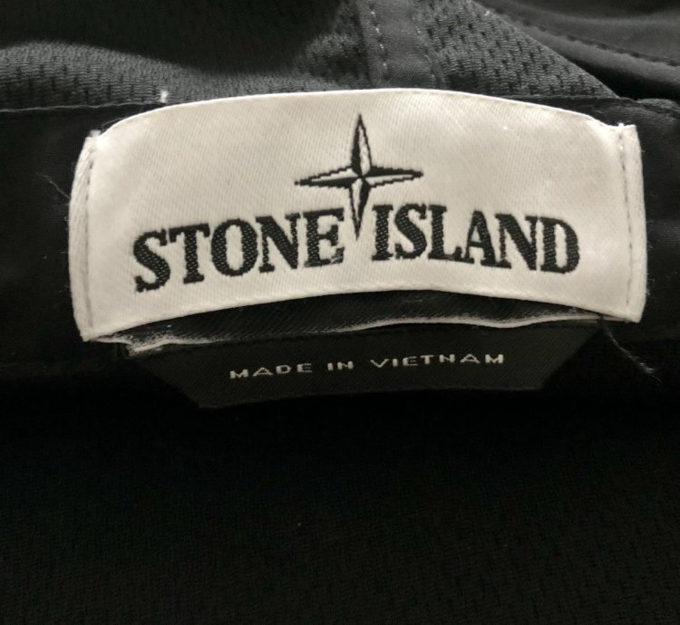 40927 Stone Island Lightweight Soft Shell- Hooded Jacket