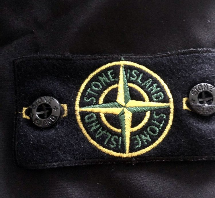 40927 Stone Island Lightweight Soft Shell- Hooded Jacket