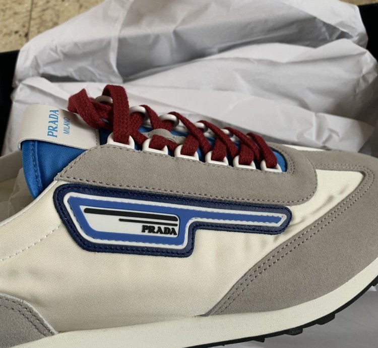 Milano White Low Top Sneakers