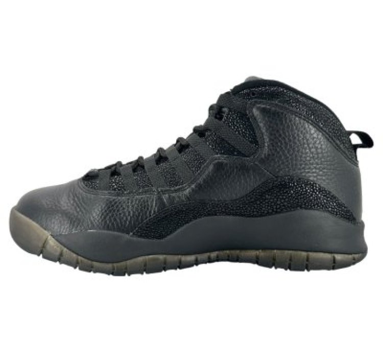 10 Retro Drake Ovo Black