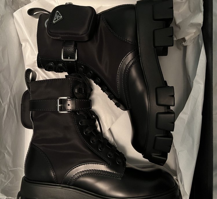 Monolith Combat Boots