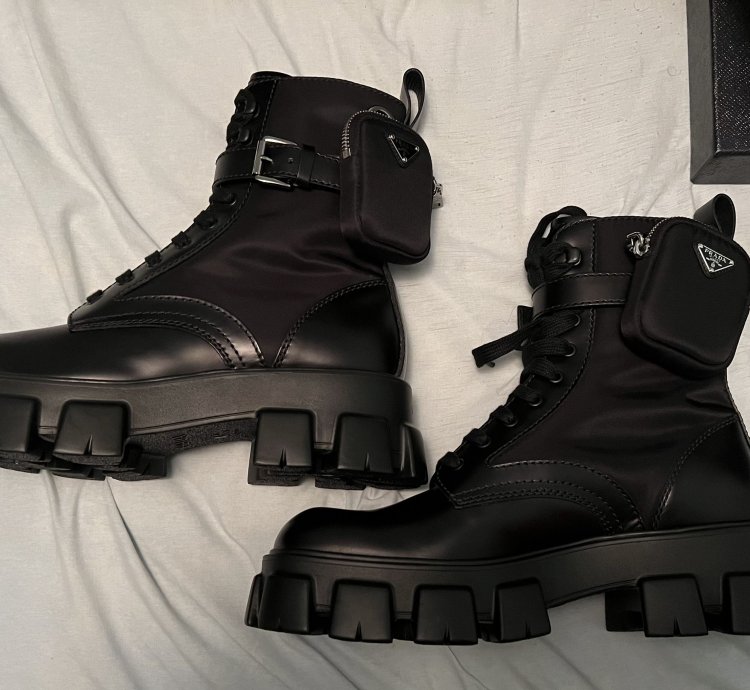 Monolith Combat Boots