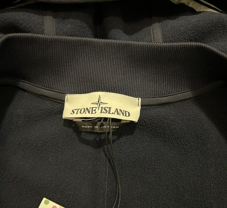 650 Stone Island Soft Shell- Dye Tech Jacket Si Jacket
