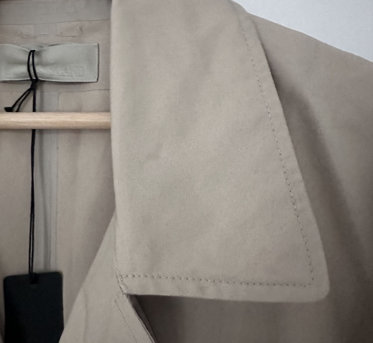 703f1 - Ghost Piece -ventile Trench