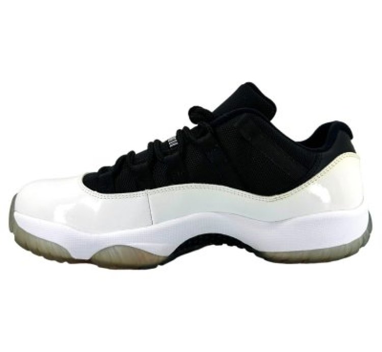 11 Retro Low Reverse Concord