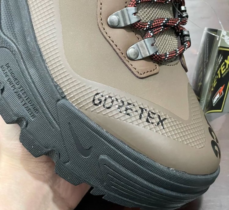 Nike Acg Air Zoom Gaiadome Gore-tex Trails End Brown