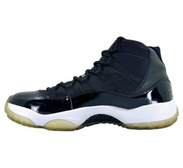 11 Retro Space Jam 2009