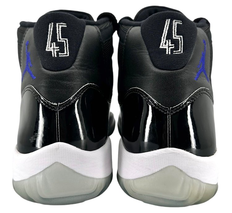 11 Retro Space Jam 2016