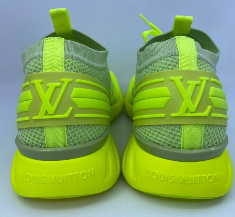 New Authentic Louis Vuitton Fastlane Sneaker Damier