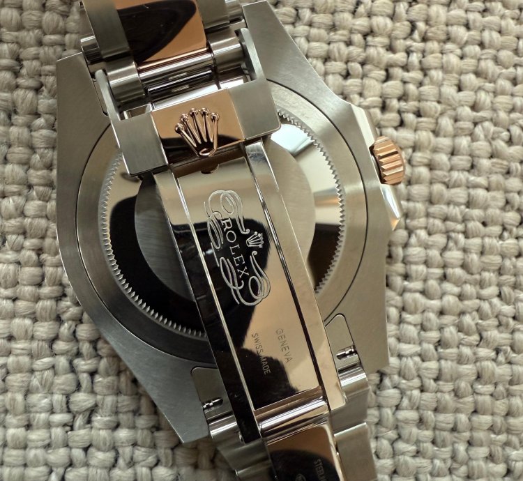Rolex Gmt-master Ii Oyster 40mm Oystersteel And Everose Gold 2025 Unworn