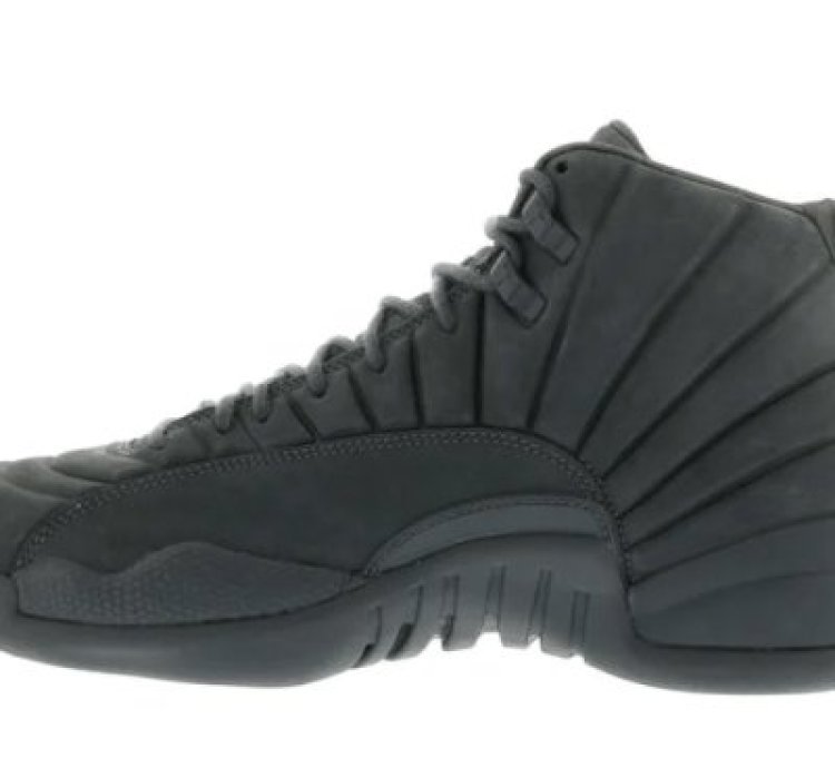 12 Retro Psny Grey