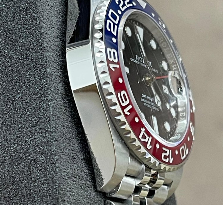 Rolex Gmt-master Ii Pepsi - On Jubilee Bracelet - 2019 - Unworn