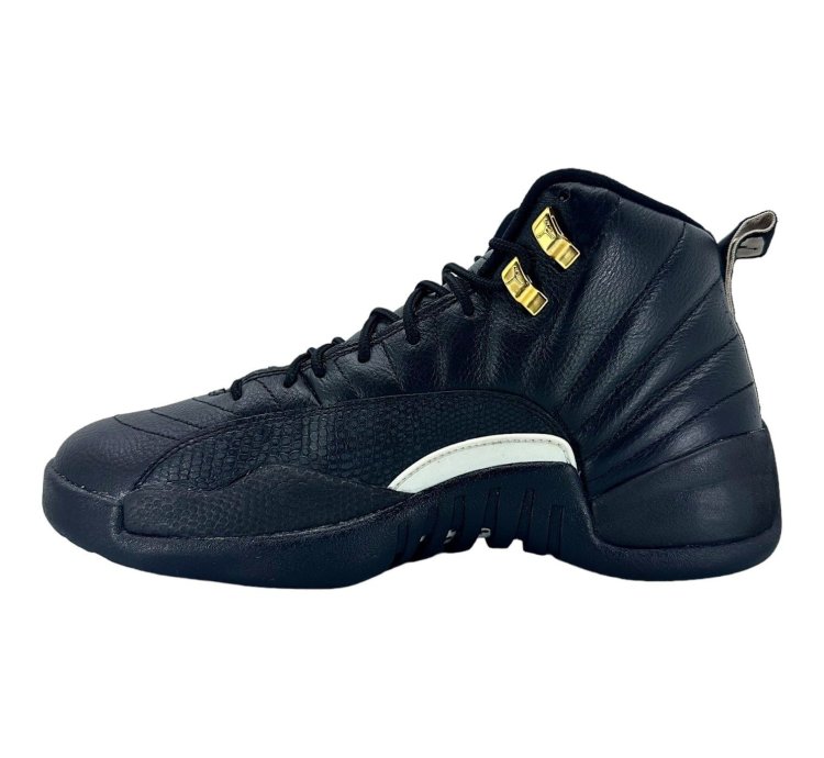 12 Retro The Master