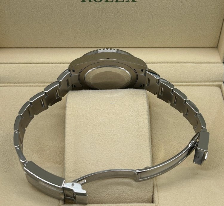 Rolex Gmt-master Ii Pepsi - Ref 126710blro - Unworn 2022