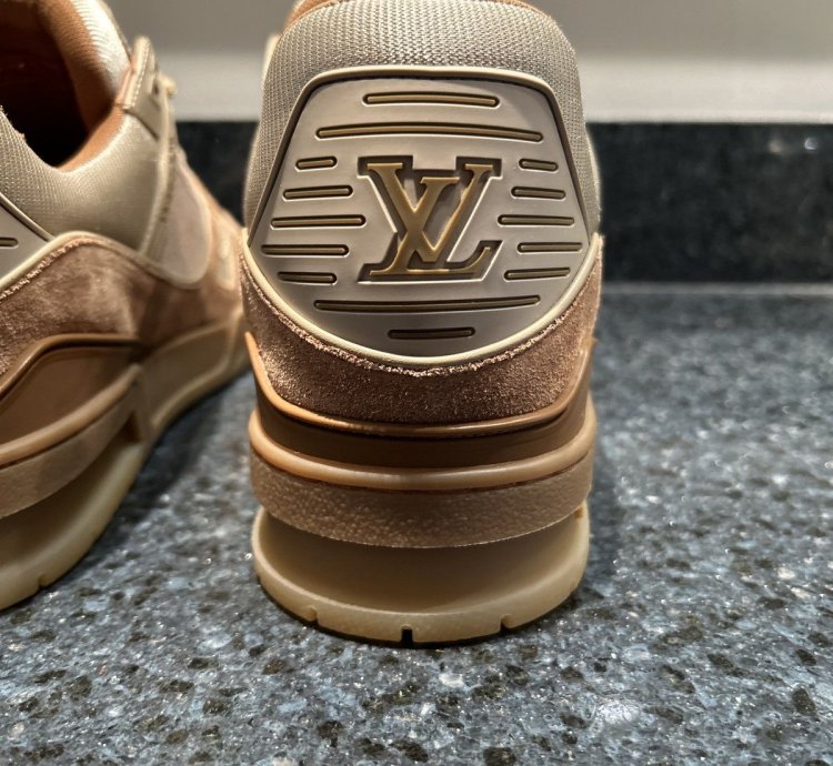 New Louis Vuitton Trainer Brown Tan Size 10lv Rare