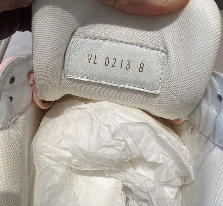 New Louis Vuitton Trainers pink White