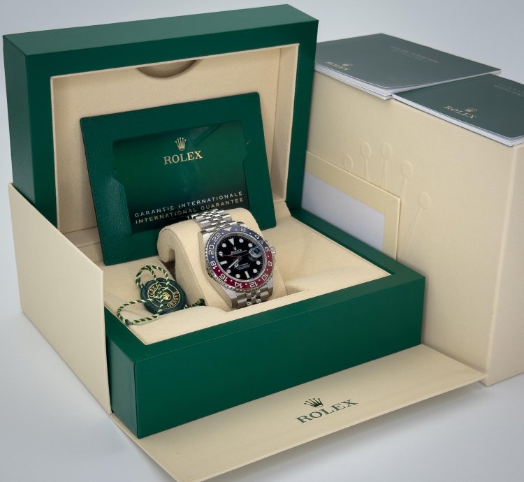 Rolex Gmt-master Ii Pepsi 2024 Mint Full Set Jubilee 126710blro