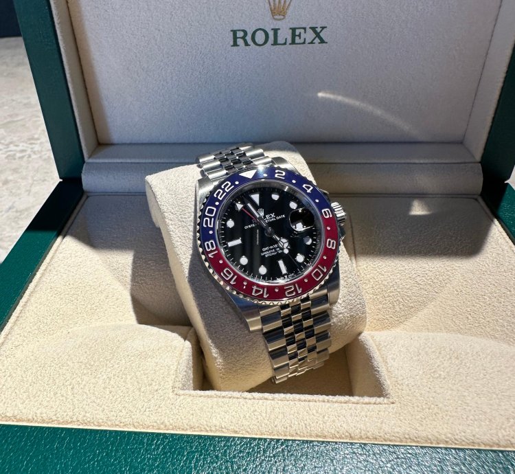 Rolex Gmt-master Ii Pepsi 26710blro