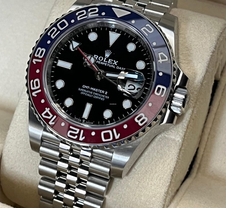 Rolex Gmt-master Ii Pepsi Gmt Jubilee Bracelet 2021 Mint 126710blro